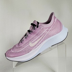 lilac nike zoom