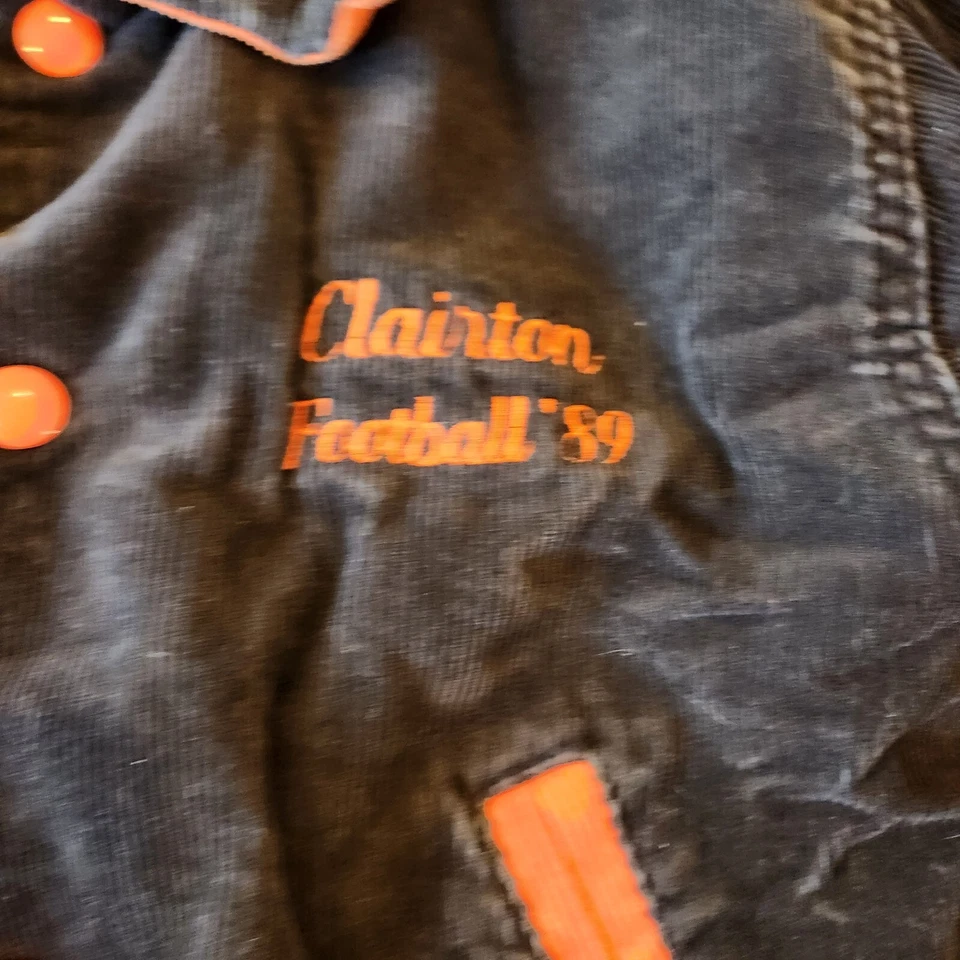 Chaqueta De Colección West Wind Varsity Champs Pana Fútbol Clairton Años 80 Disfraz Juvenil Foto 3 de 4