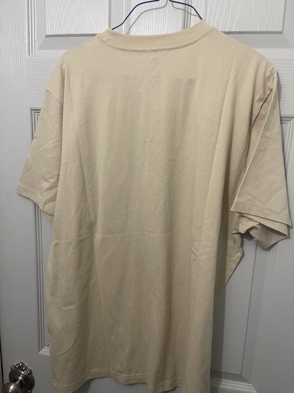 Disney Mickey And Friends Beige Tan Shirt Size Large L LG Minnie Donald