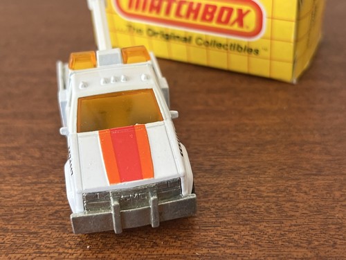 1987 Matchbox MB21 GMC Wrecker Frank's Getty Tow Truck White 1/72 With Box. - Picture 2 of 6