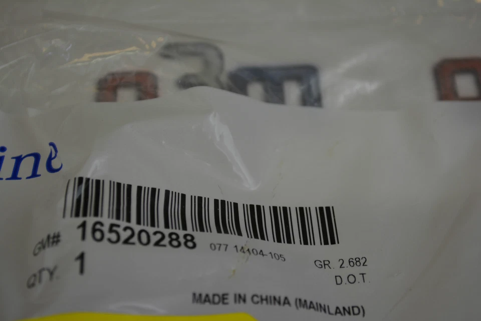 Chevrolet S-10 GMC Sonoma 1994-2003 cabina extendida tercera luz de freno lente nuevo fabricante de equipos originales Foto 3 de 3