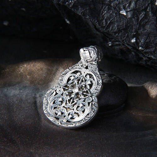 ONEFINITY Collana con urna per ceneri in argento Sterling