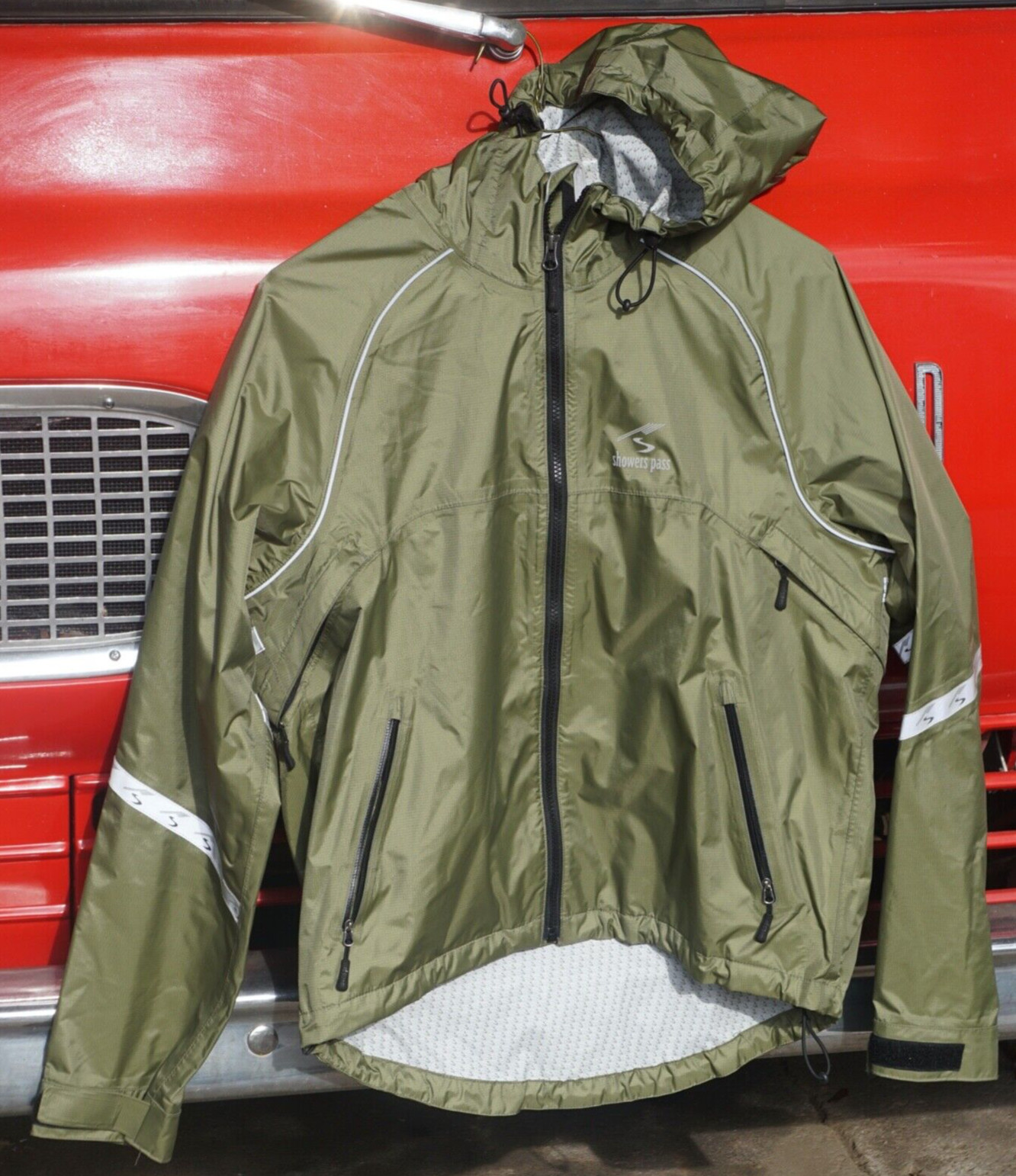 Waterproof & Breathable Cycling Jacket Mens Olive Siz… Gem