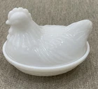 Hazel Atlas? Milk Glass Hen on Nest 4.5" Small Vtg Covered Dish Trinket Box