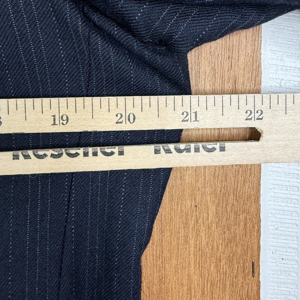 VTG Hart Schaffner Marx Suit Mens 40R Navy Blue Pinstripe Heavyweight Wool 32x30 - Image 3 of 4