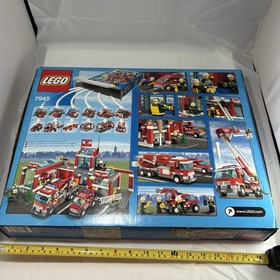 **New**Sealed** Lego City 7945 Fire Station Retired Hard to Find Rare