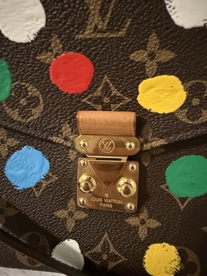 Louis Vuitton x Yayoi Kusama Pochette Metis Painted Dots Monogram