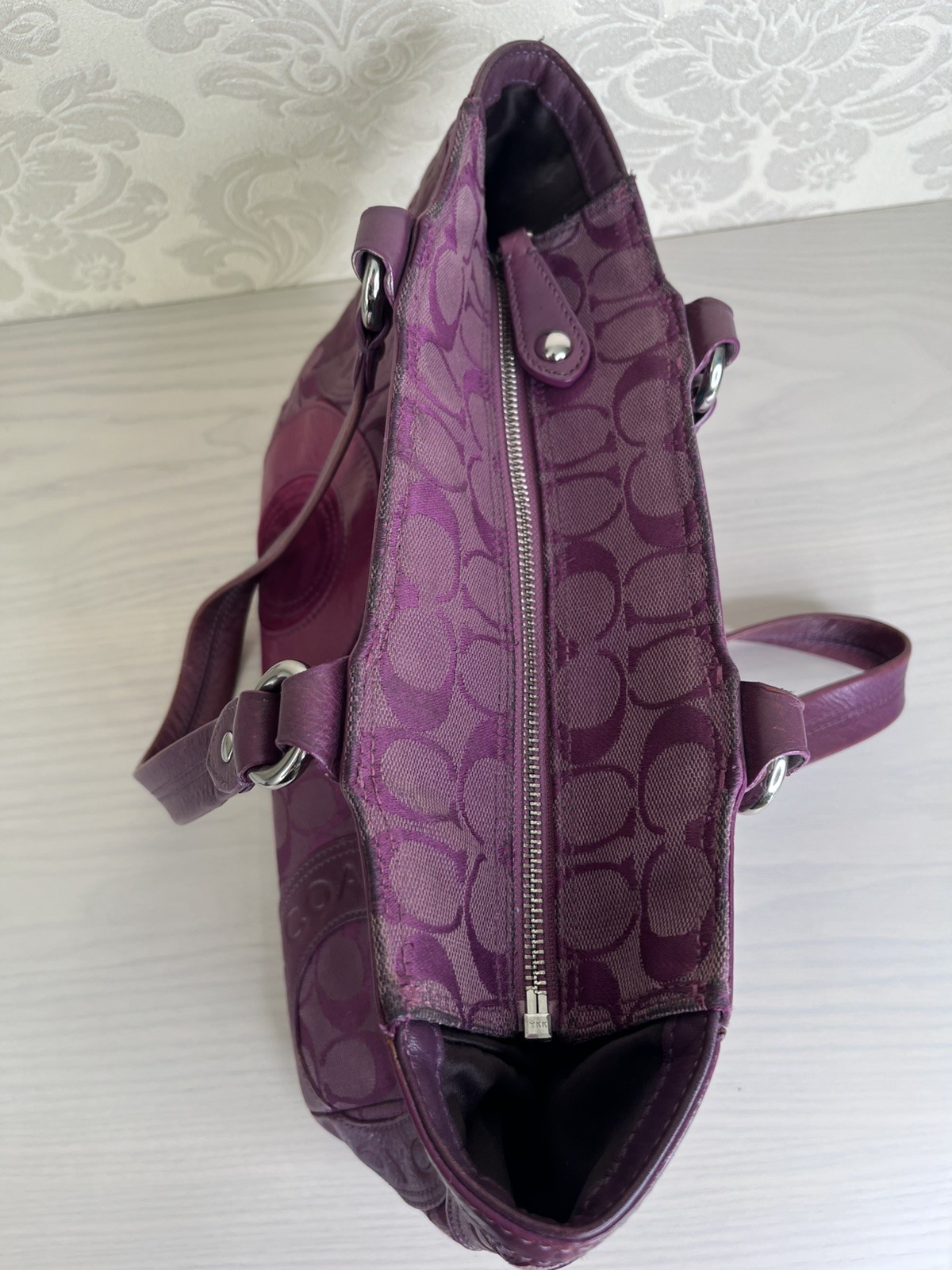 Coach Circle Patchwork Berry/Multicolor Tote Hand… - image 9