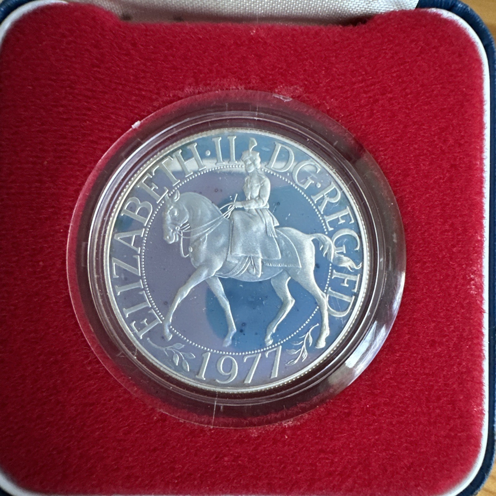 Picture 1 of 4