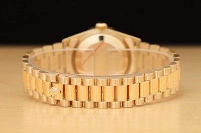 FULLSET ROLEX DATEJUST 68238 FACTORY MYRIAD DIAMOND 18K GOLD