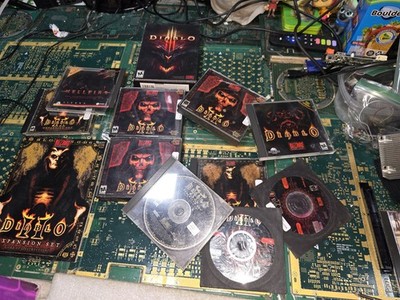 Diablo I, II, & II FAIR DISKS EXACT PC Mixed Game Lot Blizzard Guide-PARTS-READ