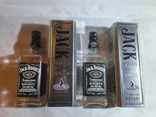2x JackDaniels Flask + 2x Cases in best condition Sammler Vodka Rare Bastler