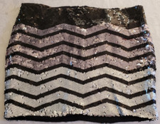 2B Bebe Silver and Black Sequin Short Skirt Size M Polyester Spandex