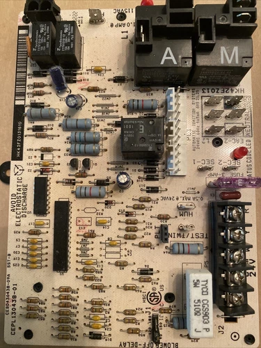 Carrier Bryant CEPL130438-01 Furnace Control Board CEBD430438-09A
