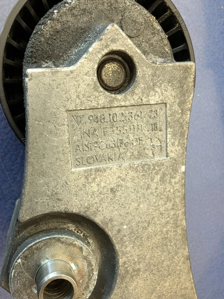 2010-2016 PORSCHE PANAMERA cayenne ENGINE TENSIONER PULLEY BRACKETS OEM - Изображение 3 из 4