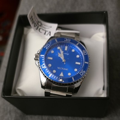 Invicta  Pro Diver Quartz Blue Dial Stainless Steel Bracelet