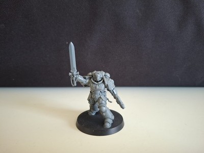 Warhammer 40k Deathwatch Lieutenant