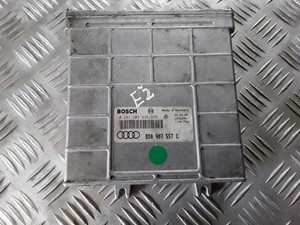 AUDI A4 8D2, B5 Motorsteuergerät ECU 8D0907557C 26SA3901 0261203938939 25452349