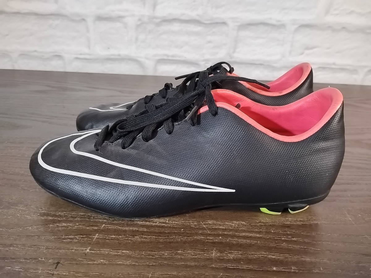 Nike Mercurial Vortex II Youth Size 5.5Y Black Pink Soccer Cleats