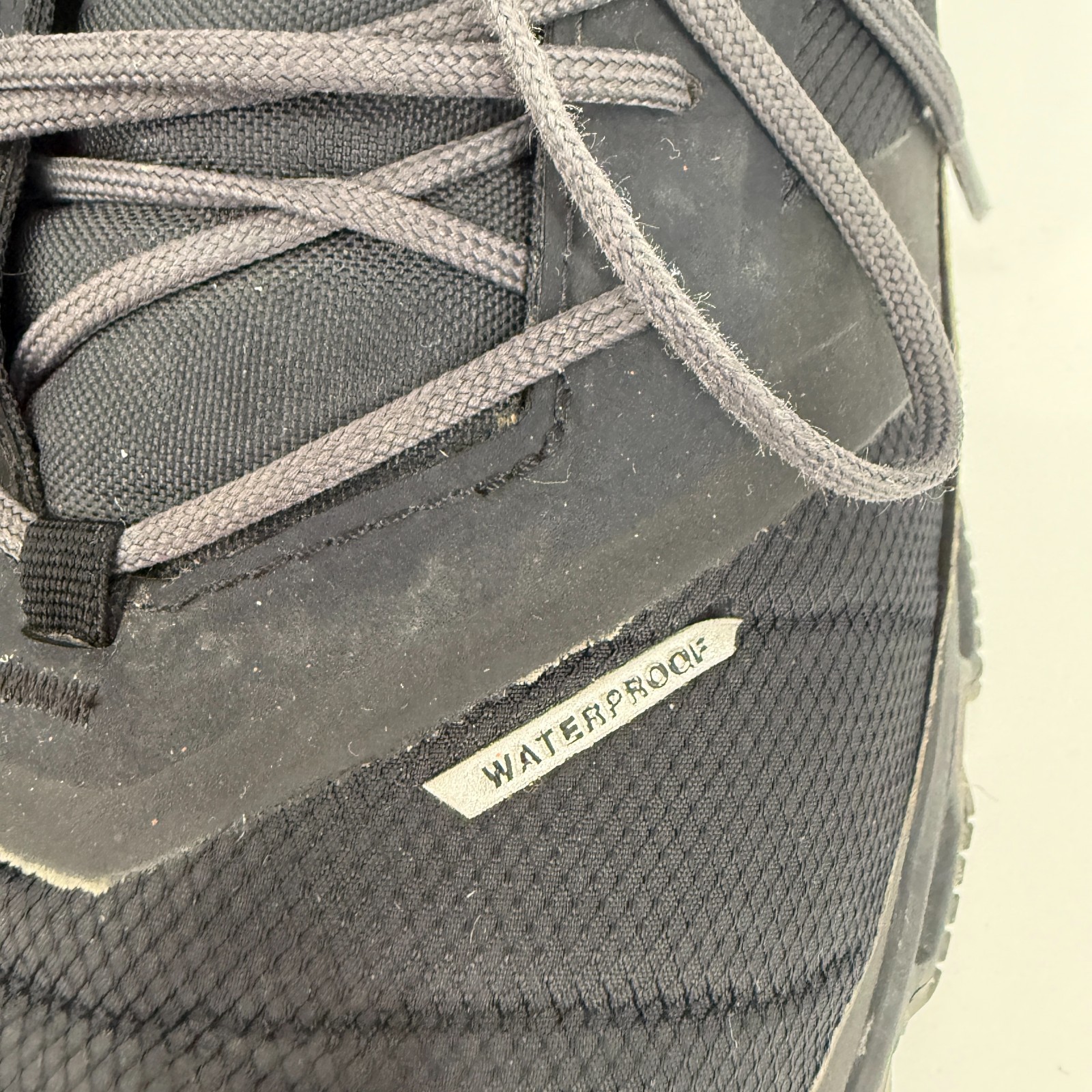 On Cloud Cloudventure Waterproof Black Running Tr… - image 3