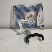 Soporte De Base Para Cabezal FIAT BRAVO - LANCIA DELTA ORIGINAL 46451949
