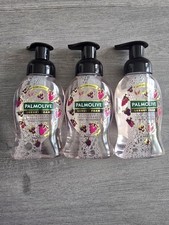 3x Palmolive Luxury Foam Raspberry& Blackcurrant Fragrance Handwash. 250ml Each.