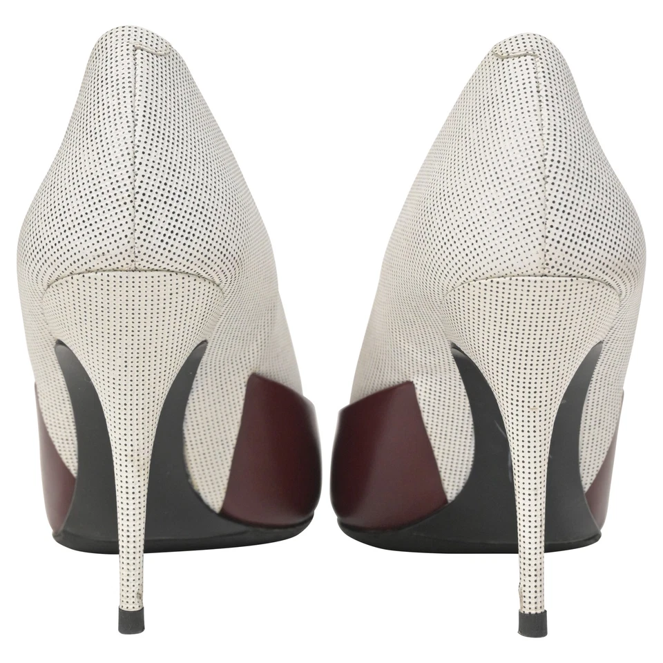 Zapatos de salón Alexander Wang de dos tonos de tacón alto en crema y cuero para mujer talla Burg Foto 4 de 4