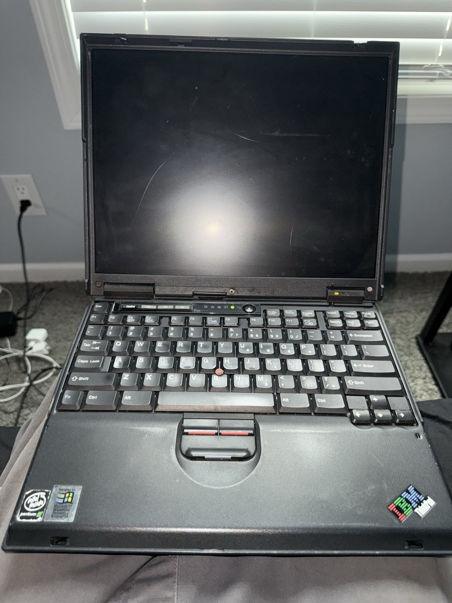 IBM ThinkPad T23 2647 14