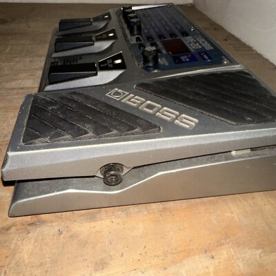 Boss ME-20 Guitar Multi Effects Pedal * **FOR PARTS ONLY