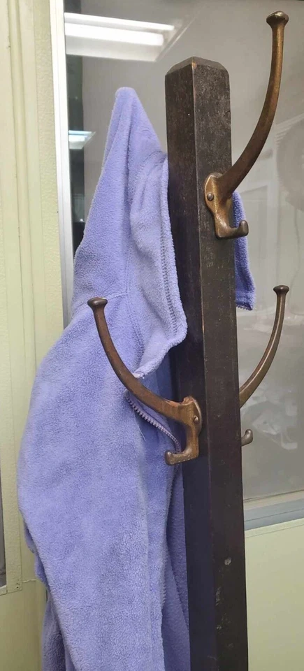 VTG ATQ Mission Oak / Arts and Crafts Style - Wood Coat Rack Tree - 19th Century - Image 4 of 4