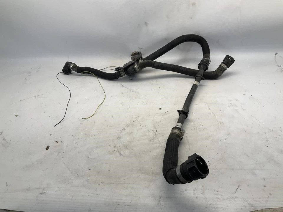 Tubo manguera refrigerante radiador 18-24 Alfa Romeo Giulia Ti Sport (952) B Foto 2 de 4