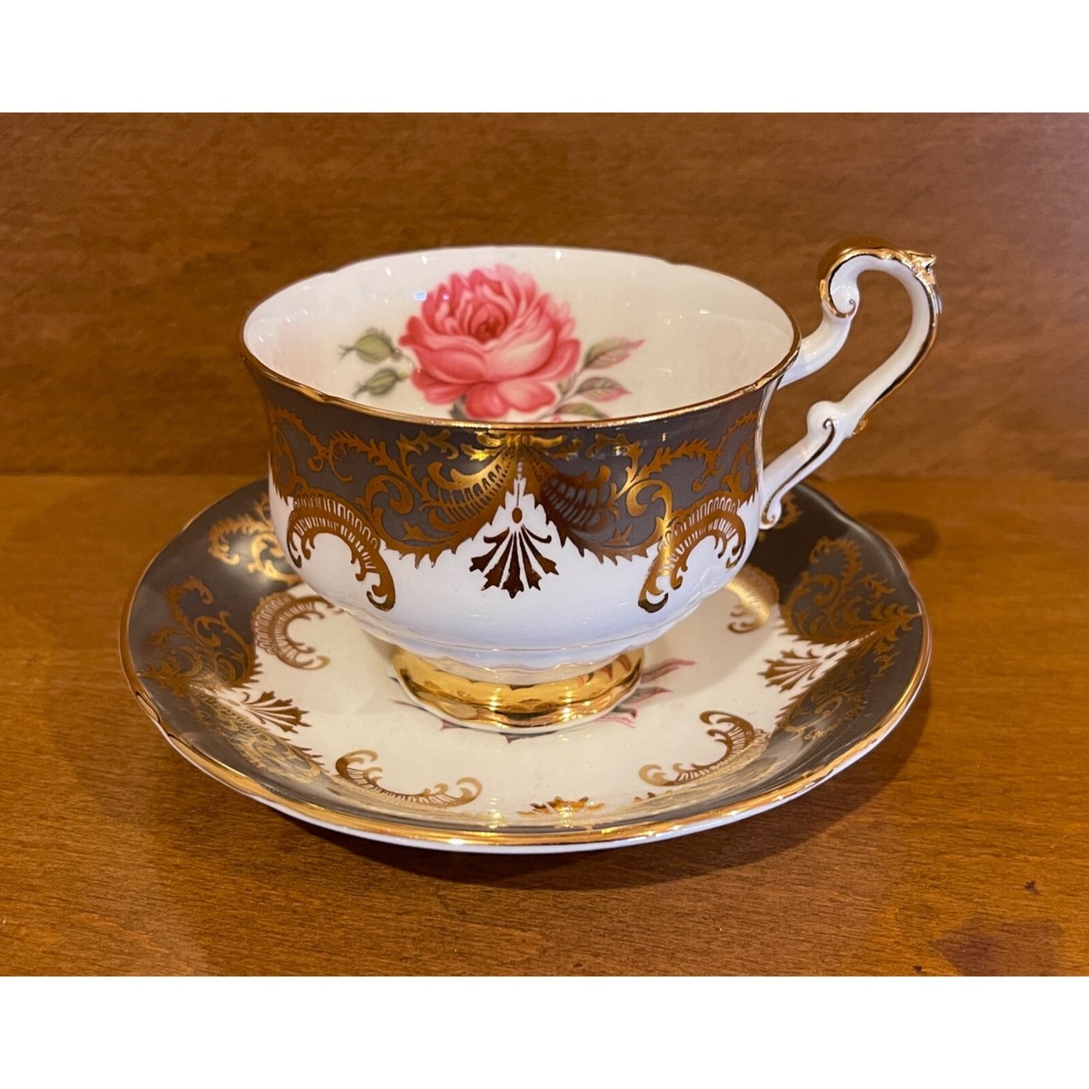 Paragon Antique Rose Fine Bone China England Teacup Saucer Set