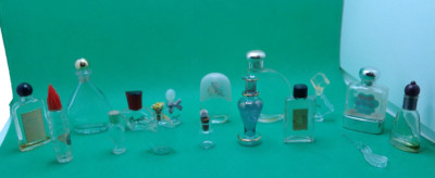 Anais Nautica Max Factor Magnetic Lily Menace perfume glass bottle lot 15 vint