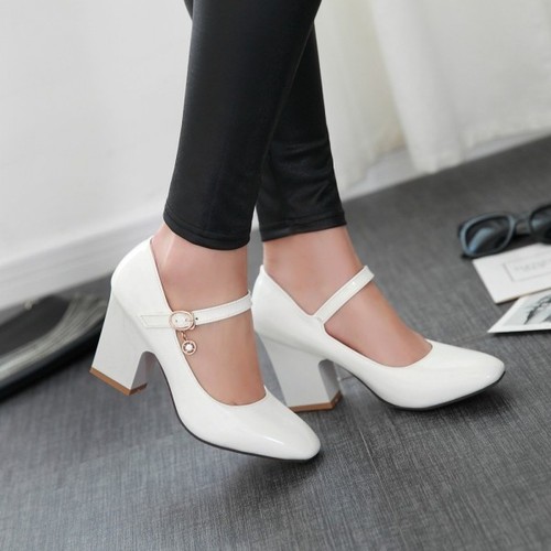black platform mid heels