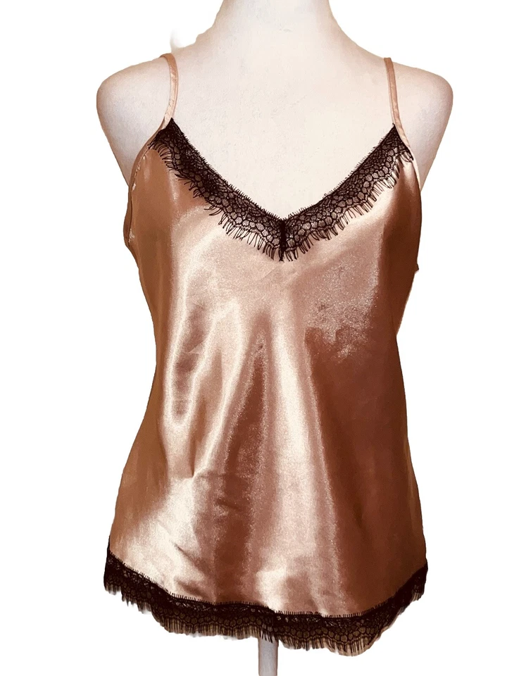 Blusa Top Camisola Nicole Miller Dorado Satinado Talla M, EE. UU. 8 Borde Pestañas Negro Nueva con Etiquetas Foto 4 de 4