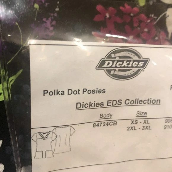 NWT Dickies Scrubs Top Polka Dot Pansies Small S - Image 4 of 4