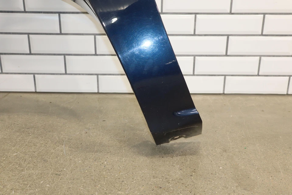 00-06 GMC Yukon / Sierra Driver Left Fender Rust Free (Deep Blue Metallic 25U) Foto 2 de 4