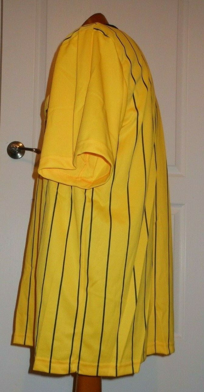 Picture 3 of 6