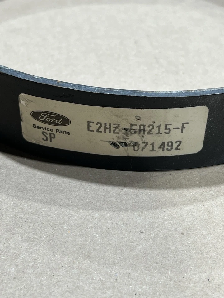 Подлинный Ford E2HZ-5A215-F дизельный глушитель зажим вешалка кронштейн F700 F800 1987 новый из старых запасов - Изображение 4 из 4