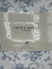 NEW Laura Ashley- Walled Garden Blue Twin Quilt Set One Matching Sham