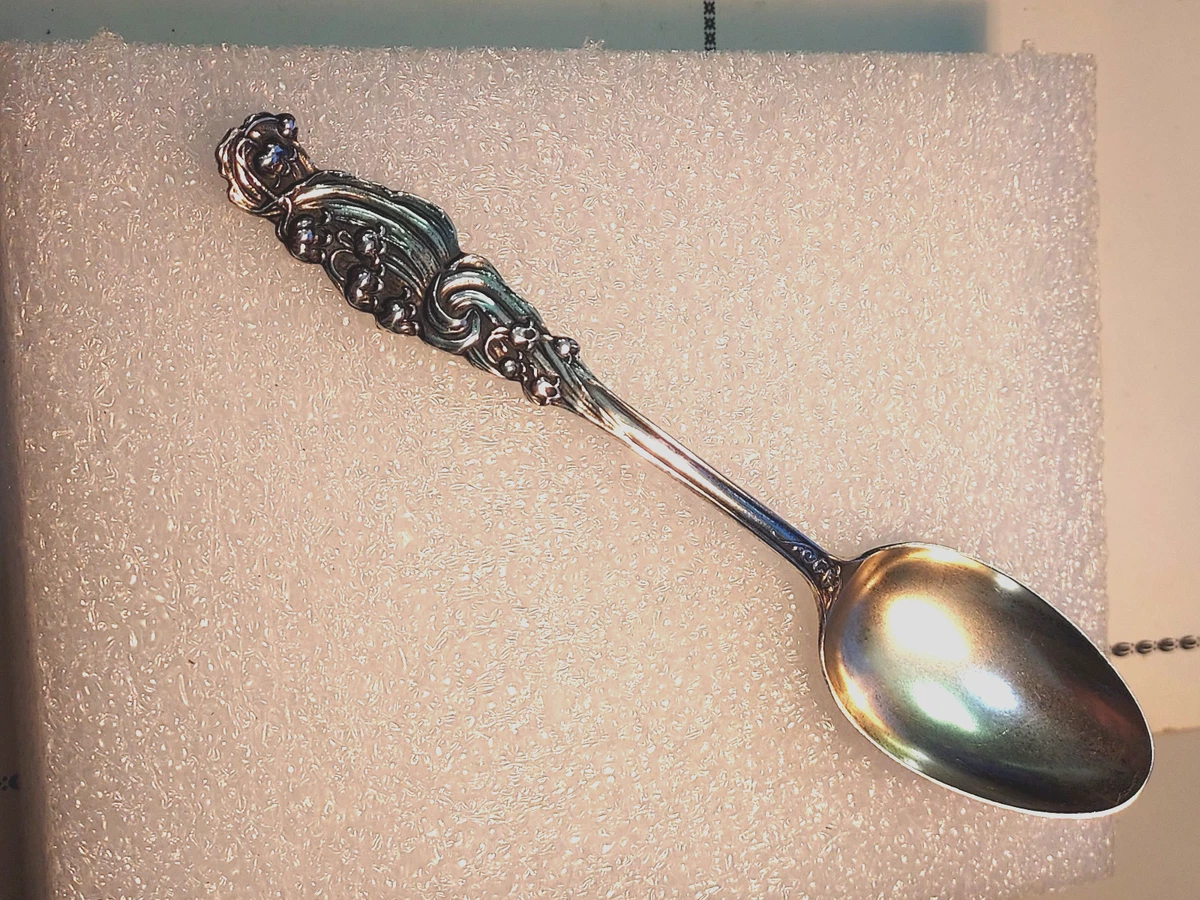 25+ 1900-1940 Antique US Sterling Silver Spoons for sale | Updated