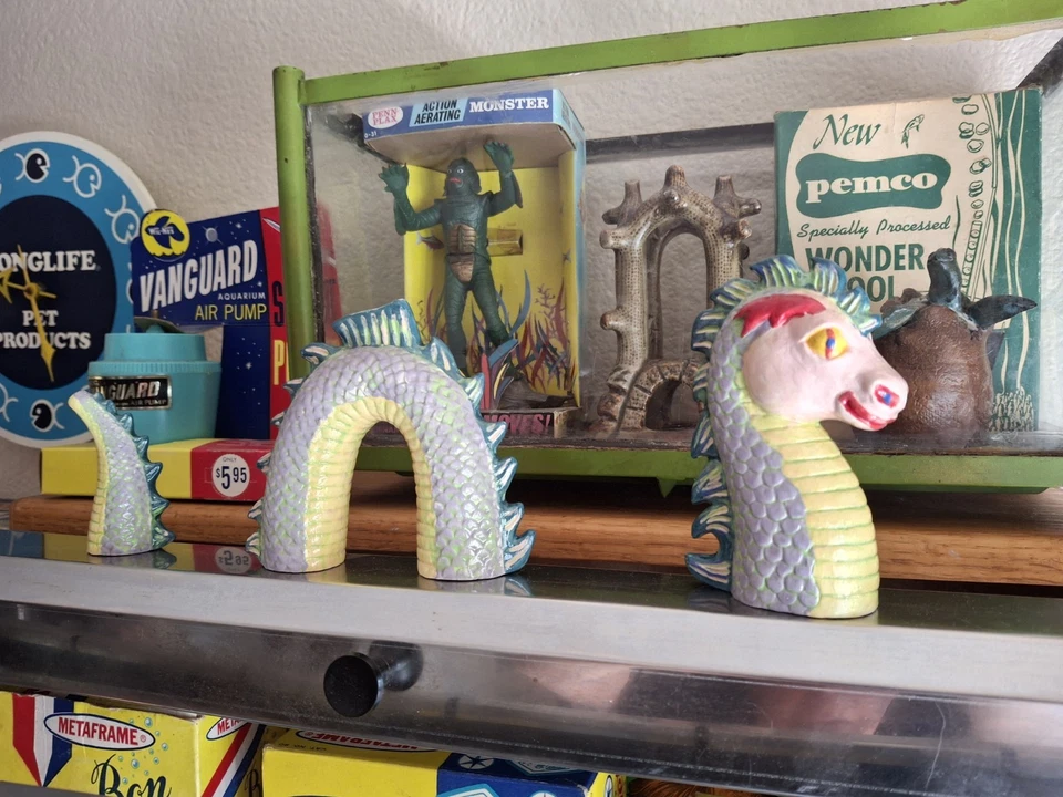 Antiguo acuario de cerámica vintage 3 piezas cara rosa serpiente marina monstruo del lago Ness Foto 2 de 4