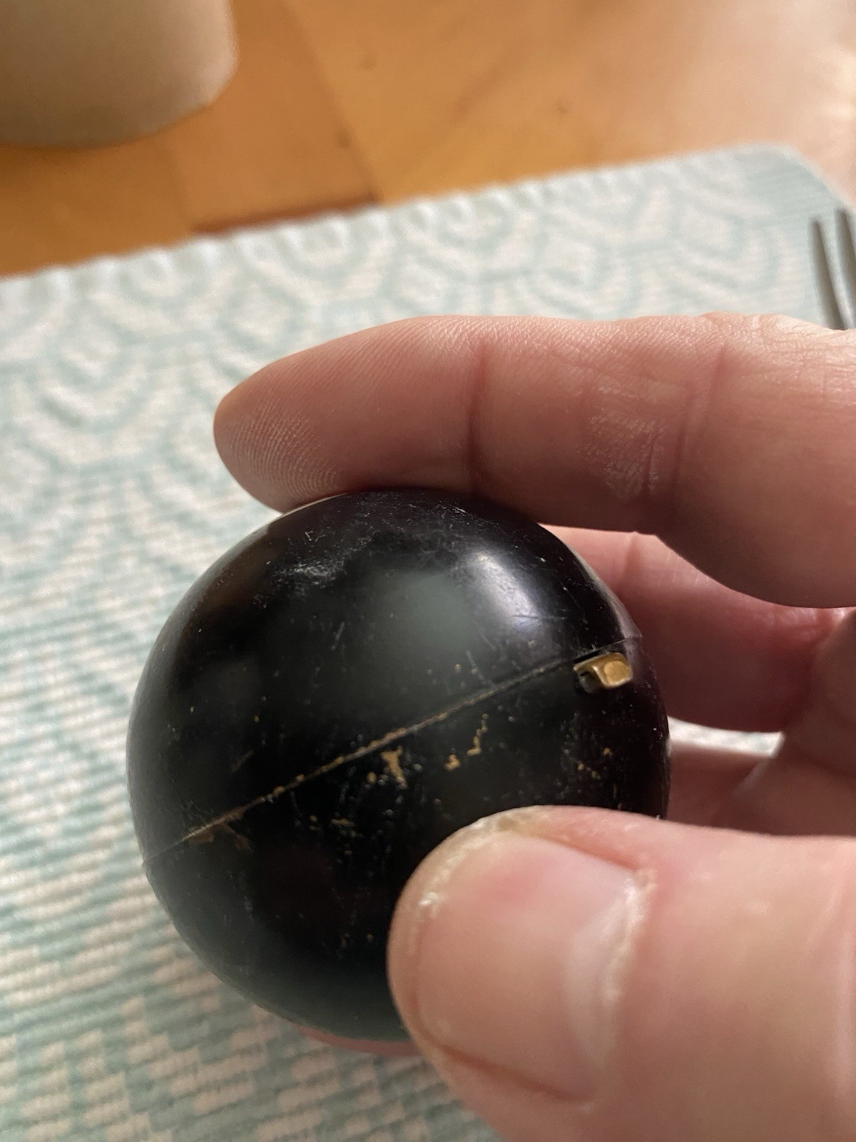 8 Ball Vintage Woman’s Compact Case -Henriette 8 Ball Compact