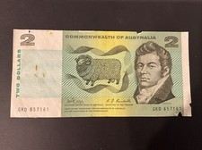 $2 COMMONWEALTH OF AUSTRALIA PHILLIPS RANDALL  , CONDITION IS IN PHOTOS
