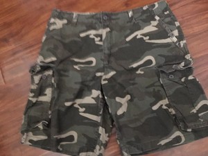 faded glory camo cargo shorts