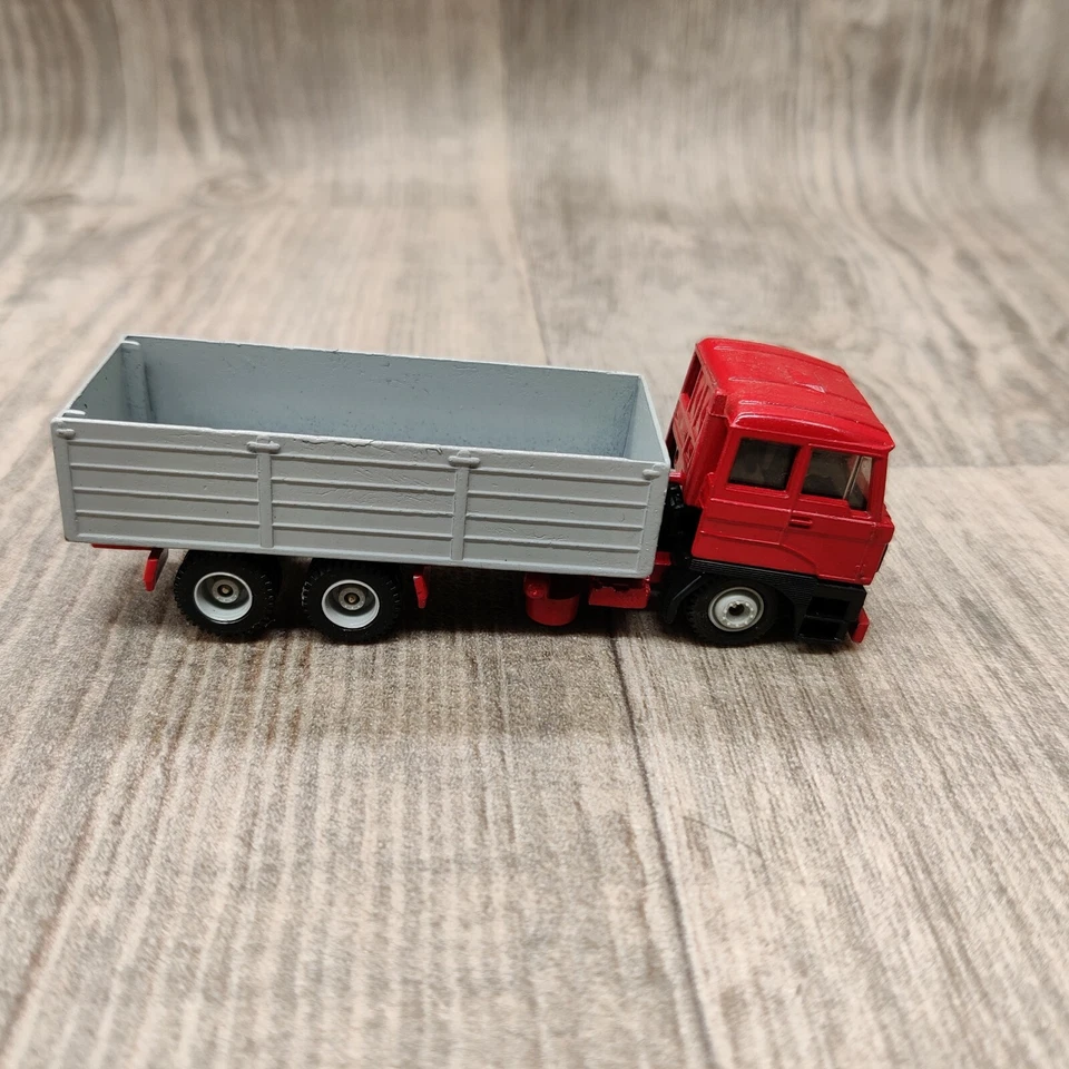 CAMION DAF 3300 EFI BENNE GRIGIO CABINA ROSSA 1:87 NUOVO SCATOLA OLANDESE - Immagine 2 di 4