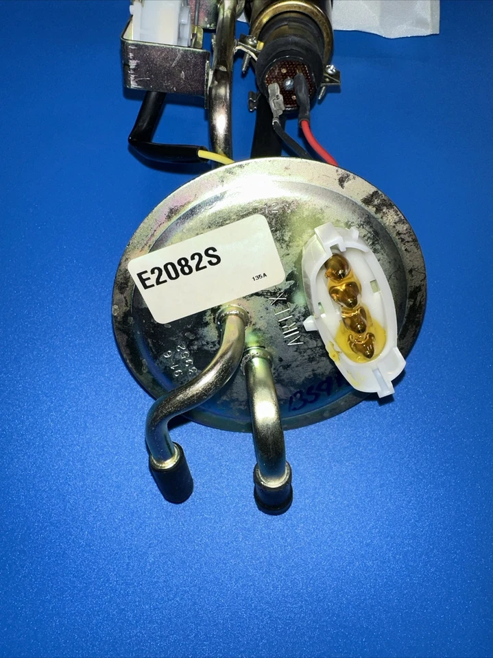 Airtex E2082S Fuel Pump & Hanger w/Sender For FORD ESCORT/EXP MERCURY LYNX 87-90 - Image 3 of 4