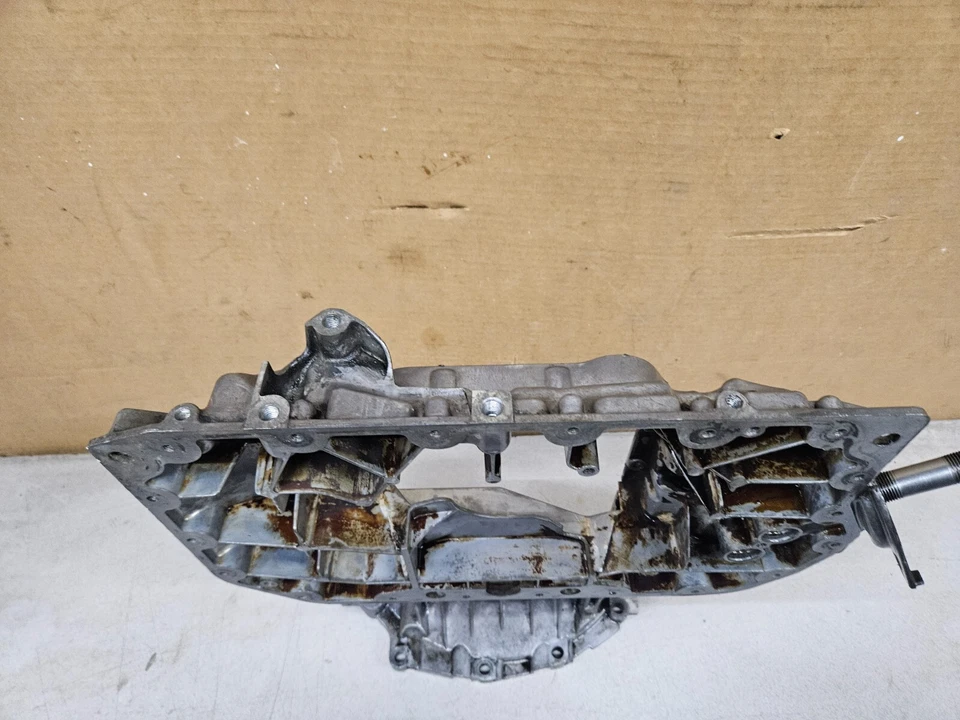 98-05 Audi A4 A6 VW Passat 2.8L VV6 cárter de aceite de motor superior 078103603AM Foto 4 de 4