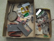 Lot of Vintage HO Scale Plasticville and Other Building Parts and Pieces