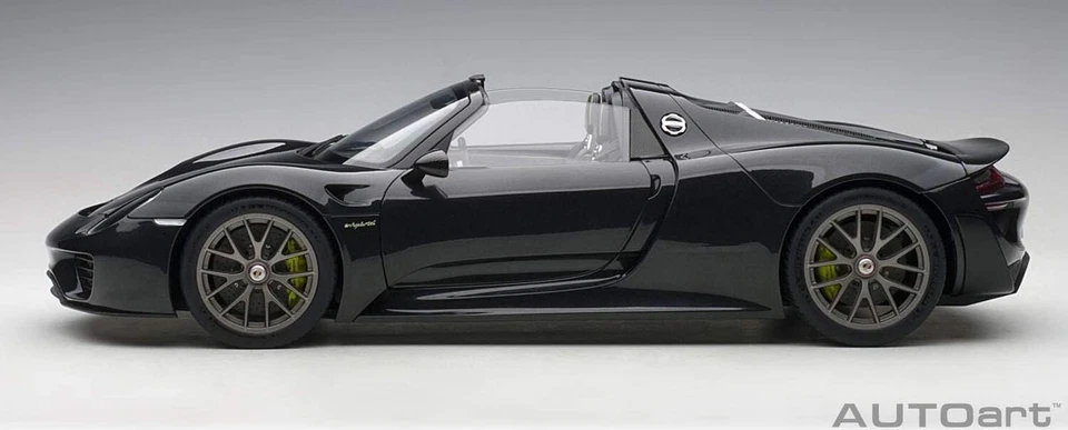 AUTOart 1/12 Porsche 918 Spyder Weissach пакет черный металлик из Японии 13077 - Изображение 4 из 4